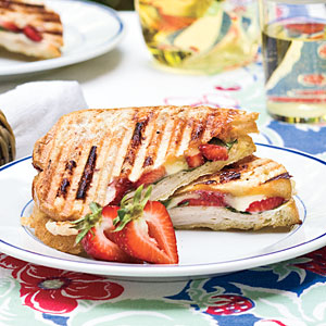 photo by Jennifer Davick, styling by Leigh Anne Montgomery 